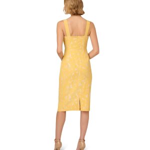 Women's Hibiscus Jacquard Tucked Dress