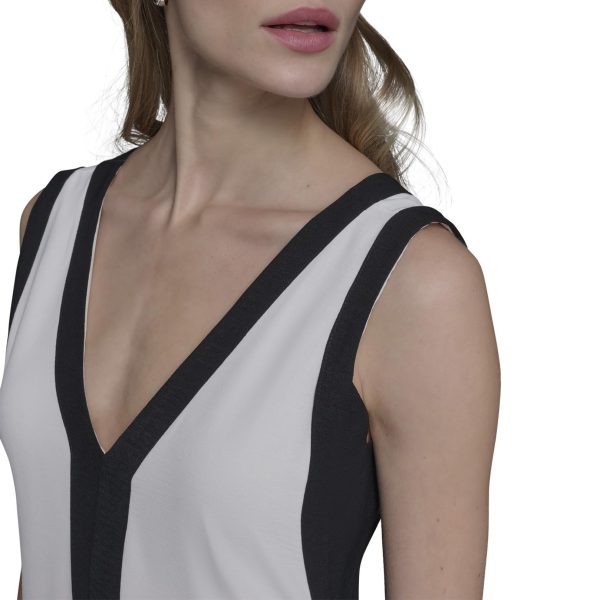 71G8DupFBuL.jpg Women's Sleeveless V-Neck Two Toned Flowy Maxi Dress